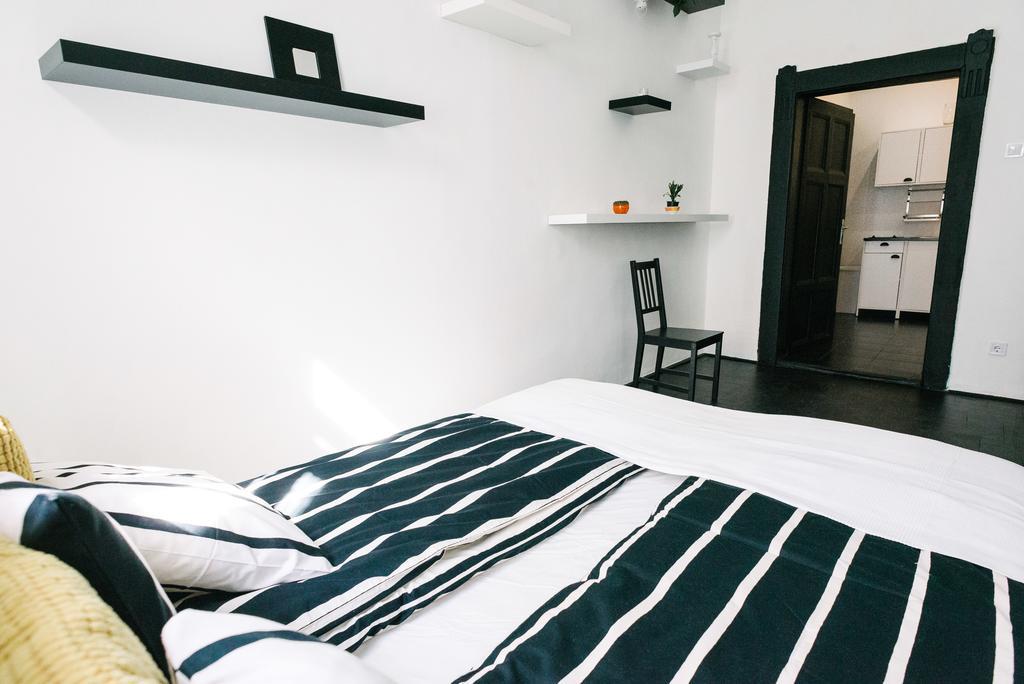 D.Five Stylish Apartment On Vaci Street 布达佩斯 外观 照片
