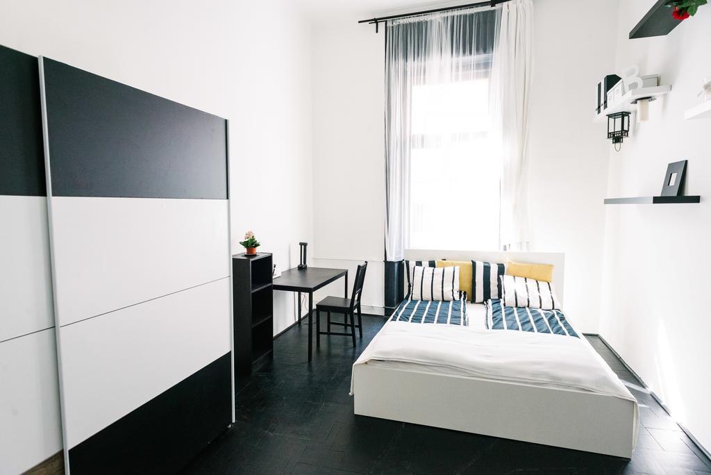 D.Five Stylish Apartment On Vaci Street 布达佩斯 外观 照片